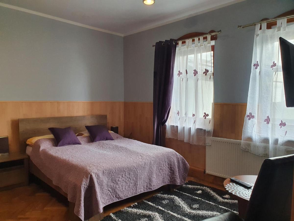 Apartamenty Patria Krasków Εξωτερικό φωτογραφία