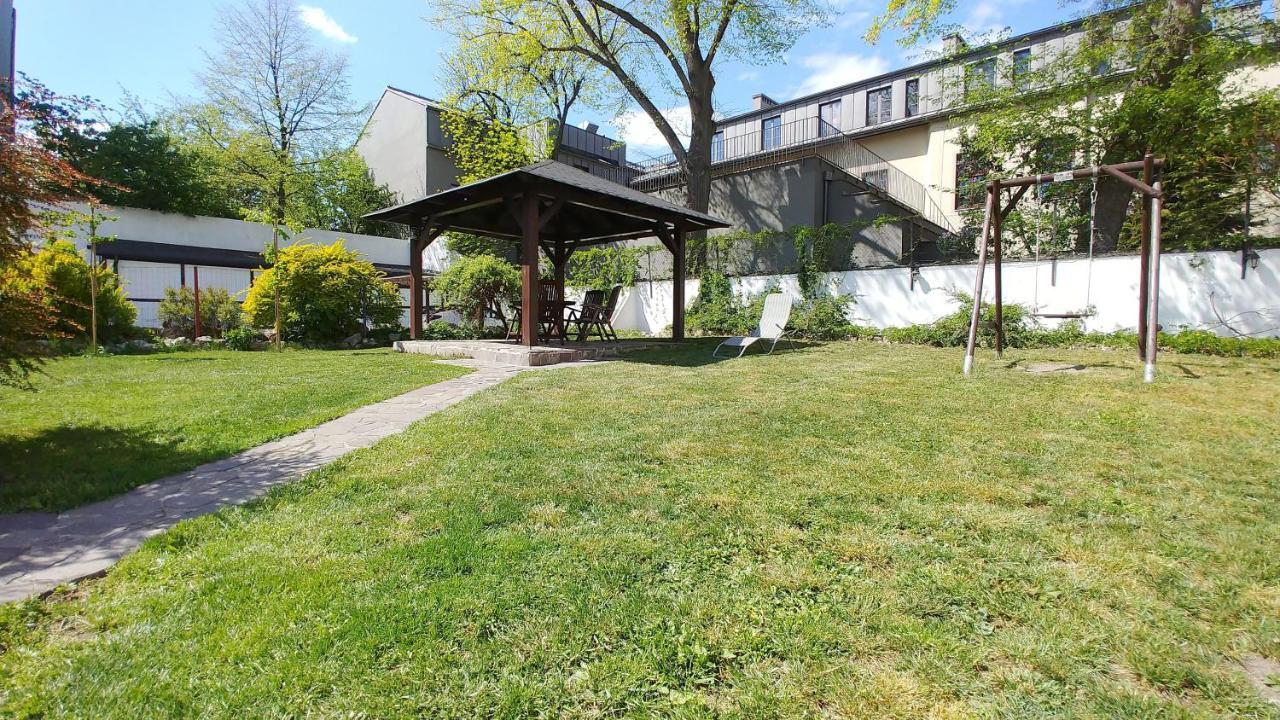 Apartamenty Patria Krasków Εξωτερικό φωτογραφία